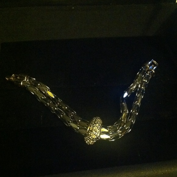 Necklace Set!! - Picture 2 of 3