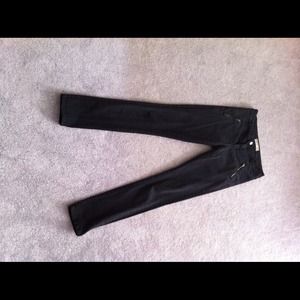 Black skinny jeans