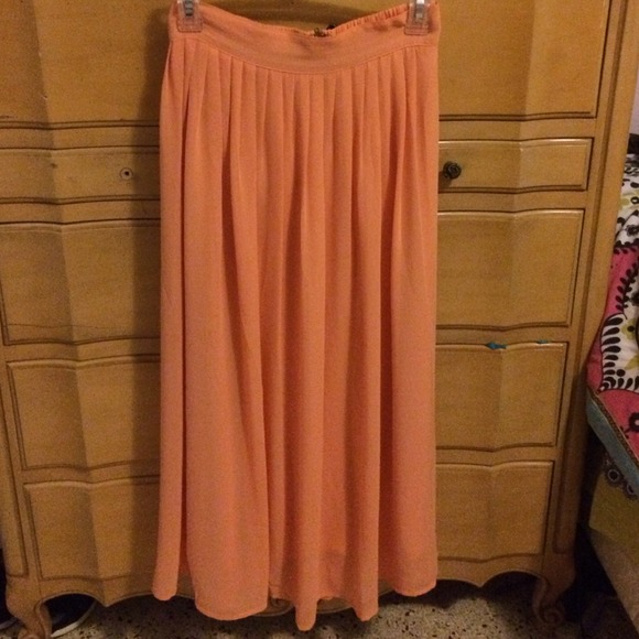 Peach color midi skirt