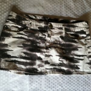 Abey dawn skirt