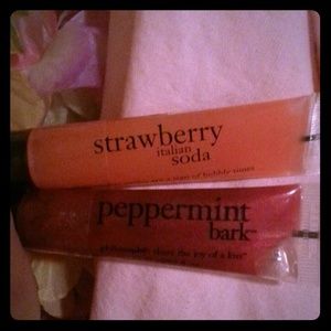 BUNDLED....PHILOSOPHY LIP SHINE