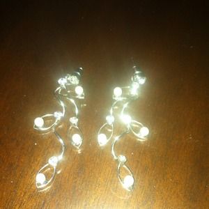 Ear rings 🌞🌞🌞