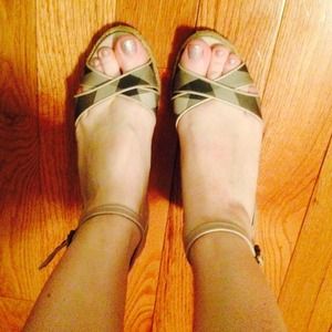 Burberry wedges
