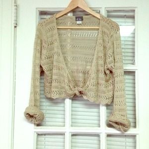 Crop top sweater