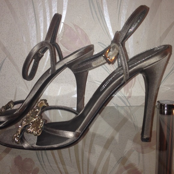 Authentic PRADA Olive Green Gray Satin Stilettos - Picture 2 of 4