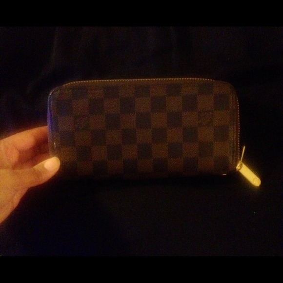 Louis Vuitton Inspired Wallet