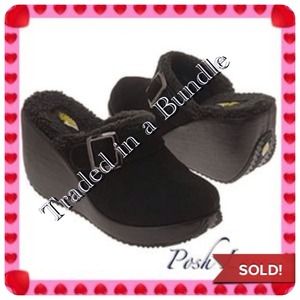 Clogs