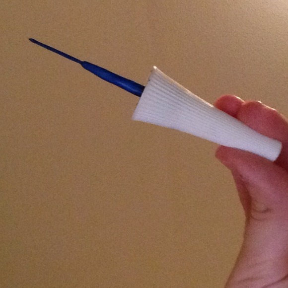 Four bright and fun nail art colors - Picture 2 of 2