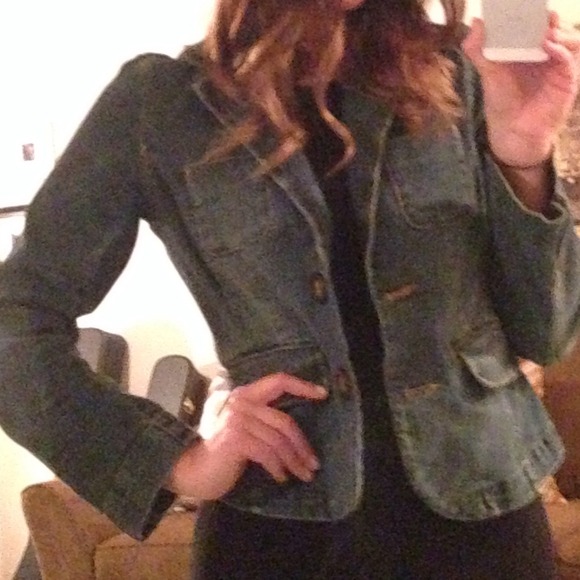 [ s a l e ] Fitted Denim Blazer - Picture 2 of 4