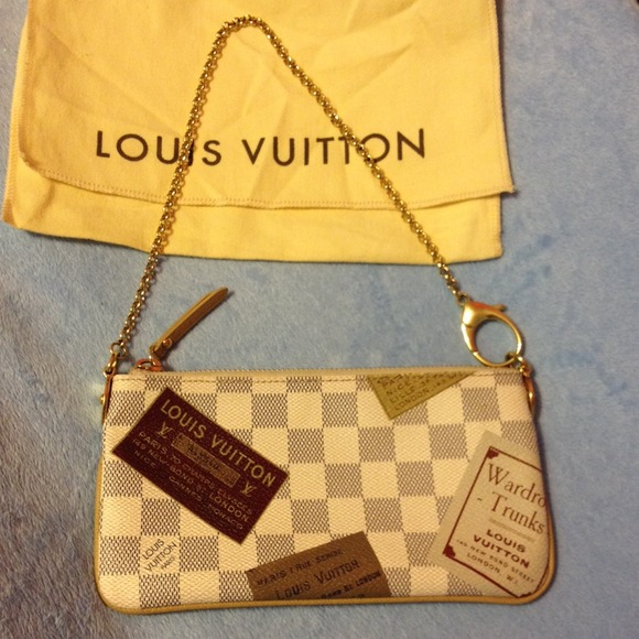 Sold locally! LVDamier azur Milla Trunks Labels MM