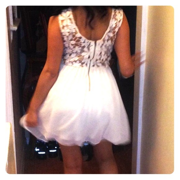 gorgeous white cocktail dress