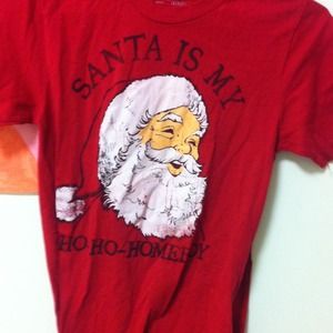 Cute vintage Santa tee