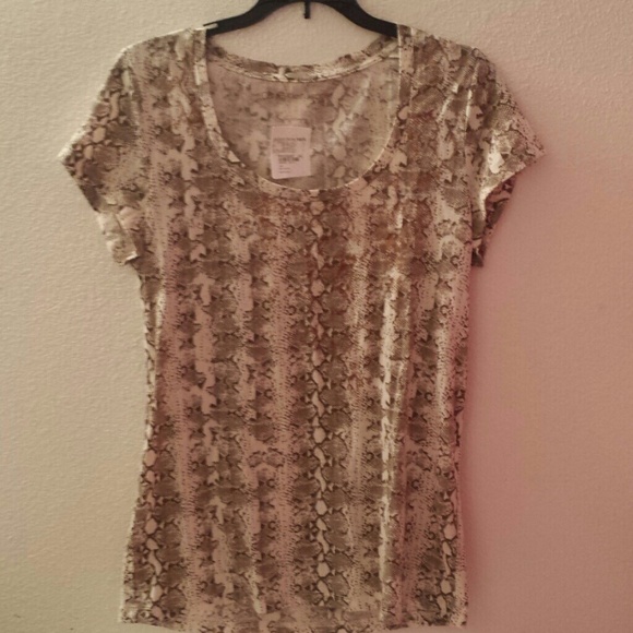 Calvin Klein tshirt