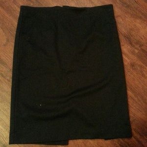 Black ELLE skirt