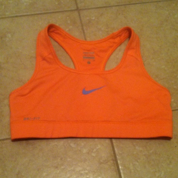 Nike dri fit sports bra