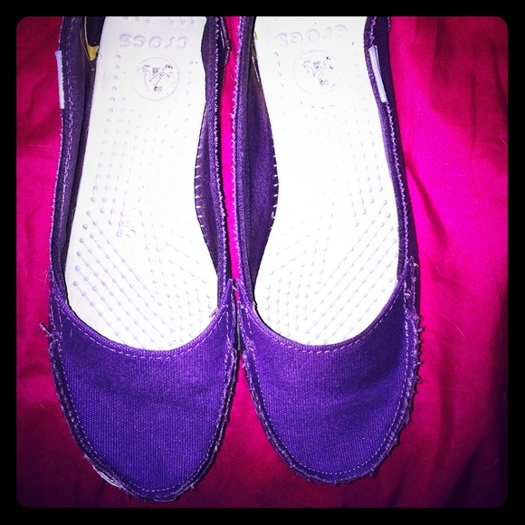 🚫🚫SOLD🚫🚫CROC , loafer flat shoe, size 9 💜
