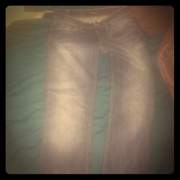 Levi skinnys low cut (classics)