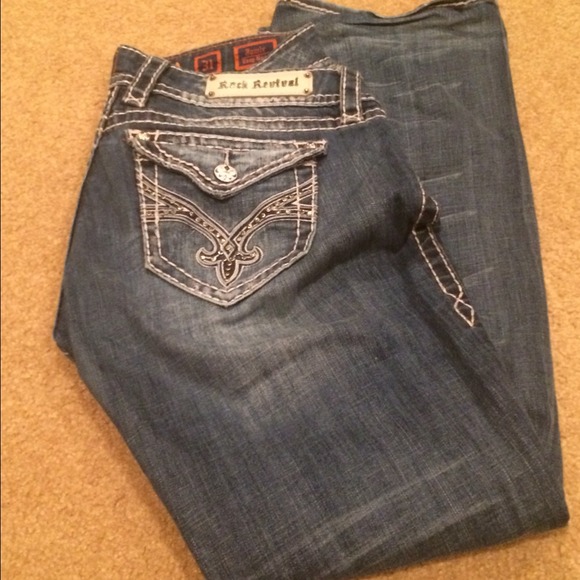 🚫SOLD🚫Rock Revival easy boot 31 rhinestones