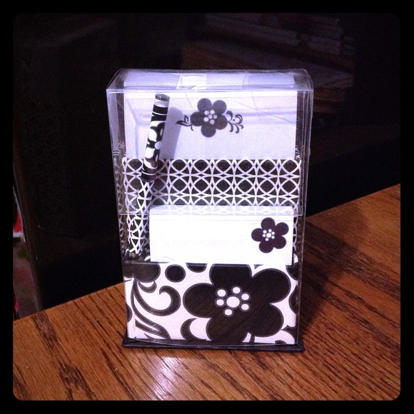 Vera Bradley Note Set