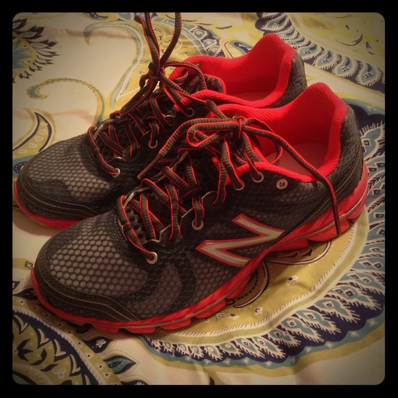 NWOT new balance 590 running shoes
