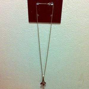 Long necklace with Eiffel pendant