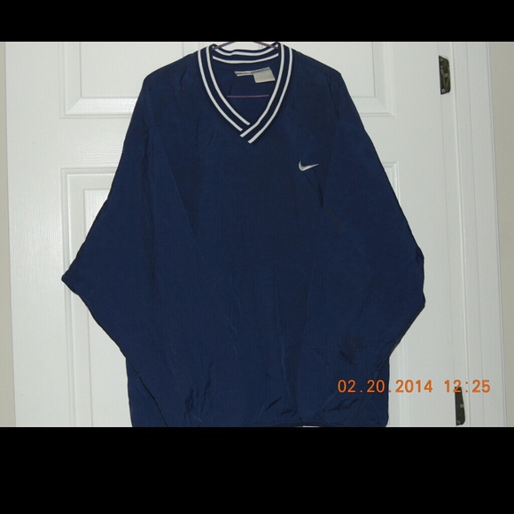 Nike pullover