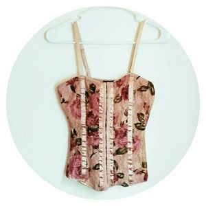 Fun & flirty flowery corset tank