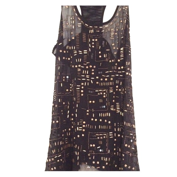 SOLD ON OTHER SITE. Guess draped top