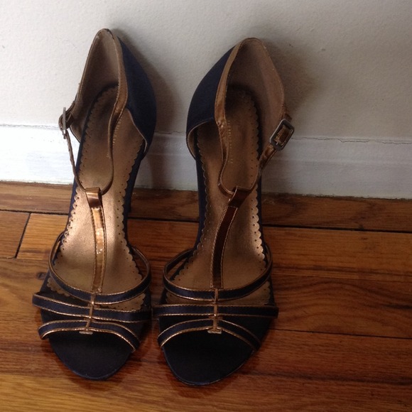 H&M navy blue and copper T-strap heels