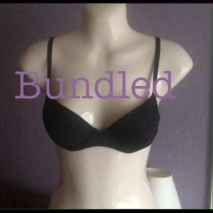 Like new 34a lightly padded black bra c100