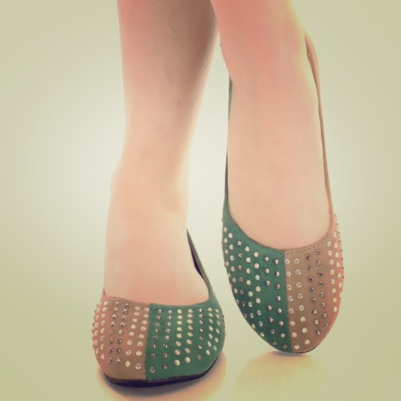 Green & Tan 2 Tone Rhinestone Flats - Bling!
