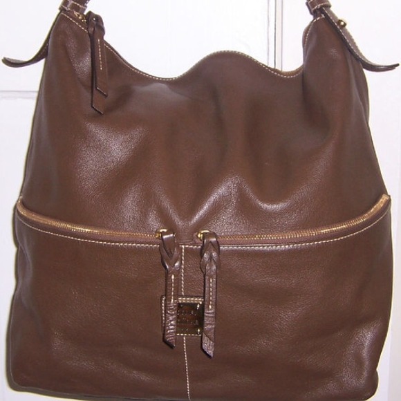 SOLD!! DOONEY & BOURKE Beautiful brown leather bag