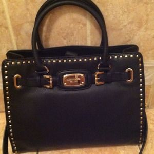 NWT Black Michael Kors Hamilton Whipped Hand Bag