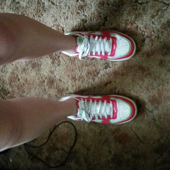 Size 9 nike air shoes - Picture 2 of 3