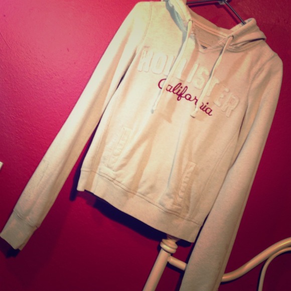 Hollister Sweater!