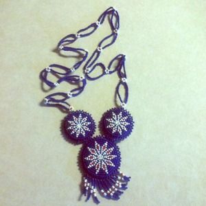 Beaded necklace
