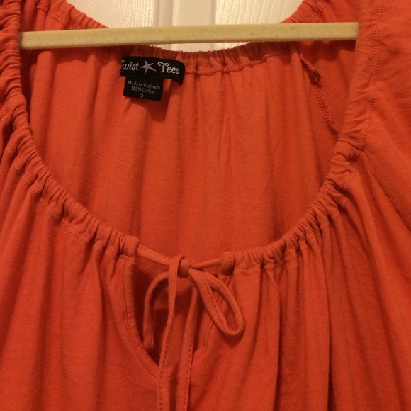🚫sold🚫Orange torrid size 3 shirt - Picture 2 of 2