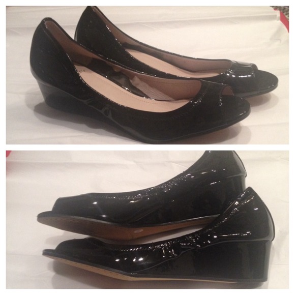 Vince Camuto Shoes - Vince Camuto peep toe casual wedges