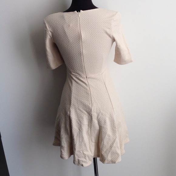 NWT Cream Skater Style Dress - Picture 3 of 3