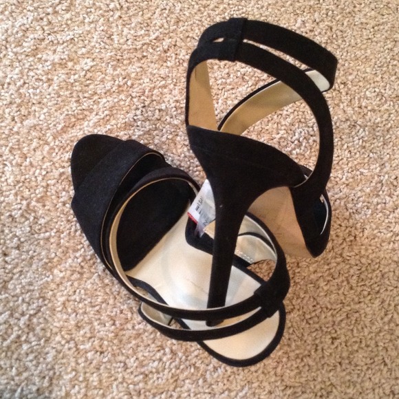 Zara black suede sandals - Picture 4 of 4