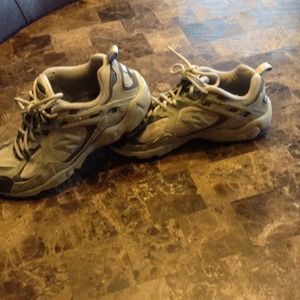 New balance shoes blue and gray size 7 1/2