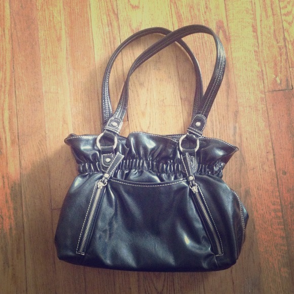 Clarks black leather purse