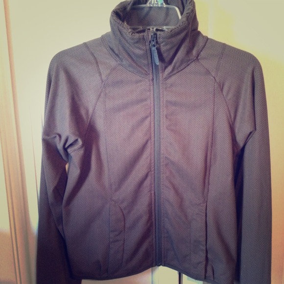 LuLuLemon Zip up Jacket - Picture 1 of 4