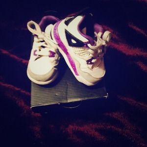 🎀3c Purple&white Jordans 4s🎀