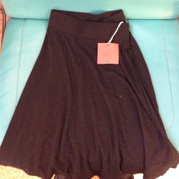 Black circle skirt