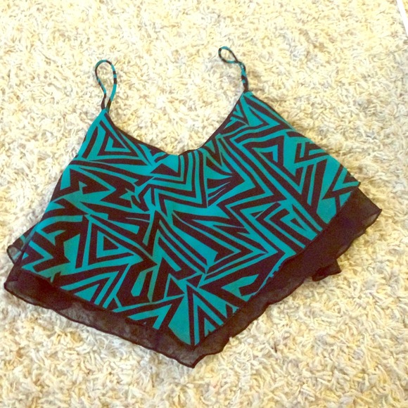 Crop top