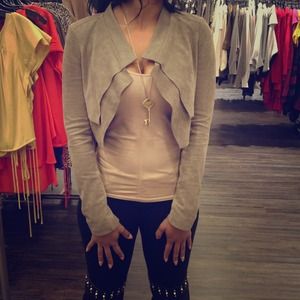 **SOLD** BCBGMaxazria cropped jacket