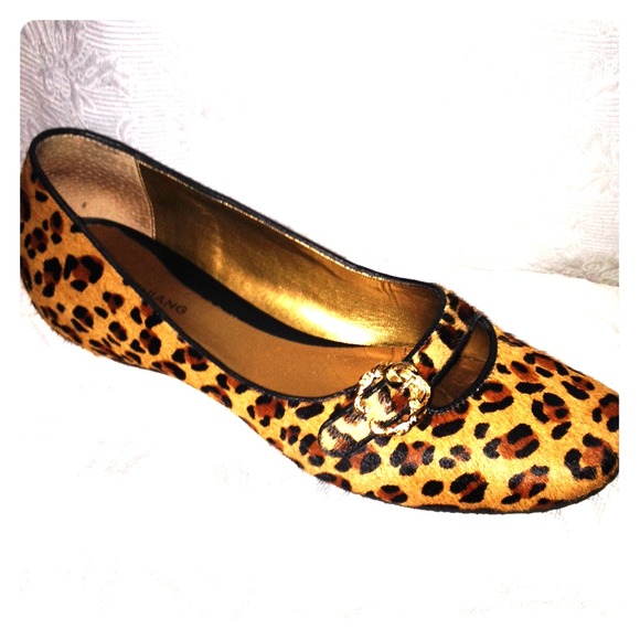 Leopard flats