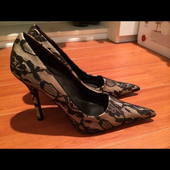 Aldo laced pumps size 37