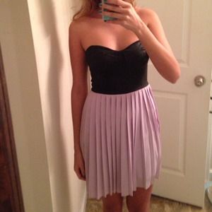 🎉host pick 3/19/14🎉strapless dress